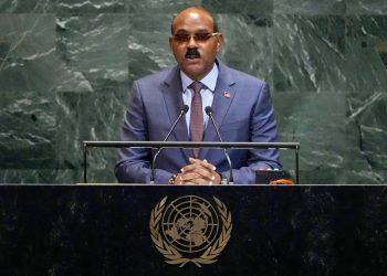 Prime Minister Browne Writes to New and Former Leaders of St Vincent and the Grenadines