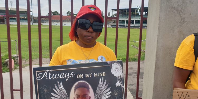 mother murdered youth cricketer - Mother of murdered youth cricketer Vonde