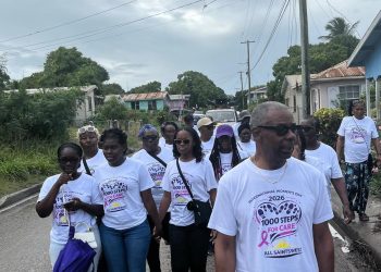 1000 steps care health - 1000 Steps for Care Health Walk Sends a