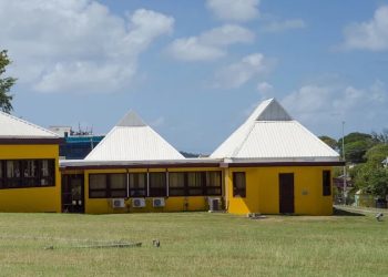 national archives relocate former - National Archives to relocate to former