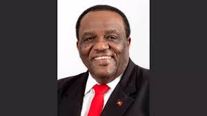 gov review public smoking - Gov’t to review public smoking laws, pos