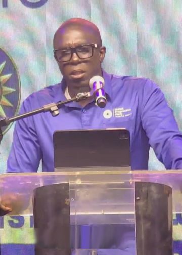 pringle proposes four day - Pringle proposes four-day work week for