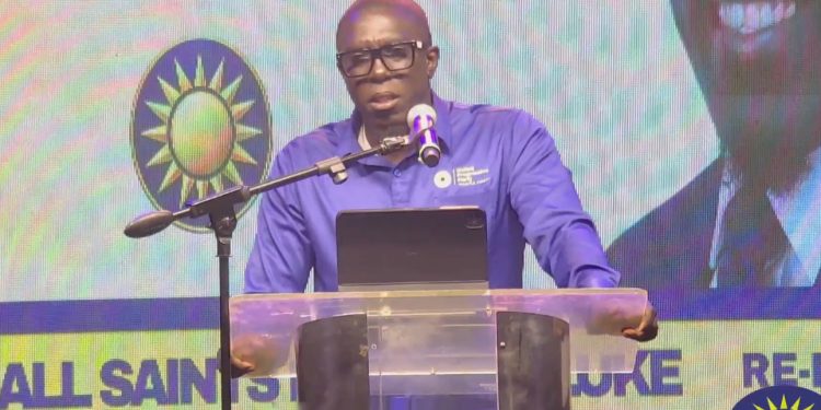 pringle proposes four day - Pringle proposes four-day work week for