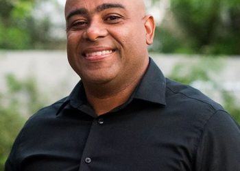defreitas dismisses opponent proposals - DeFreitas dismisses opponent’s proposals