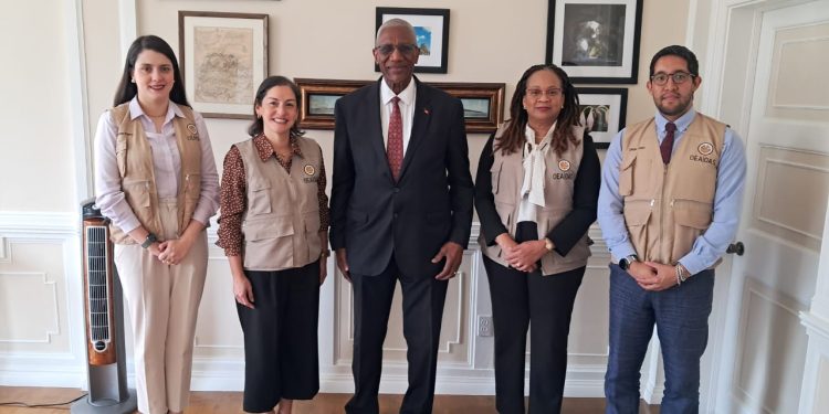 oas electoral observation mission - OAS Electoral Observation Mission pays C