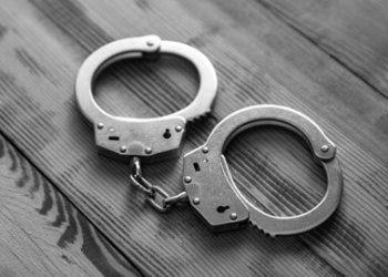 four custody after villa - Four In Custody After Villa, Gray’s Hill