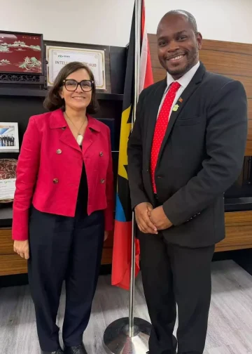 antigua explores french caribbean - Antigua Explores French Caribbean Partne