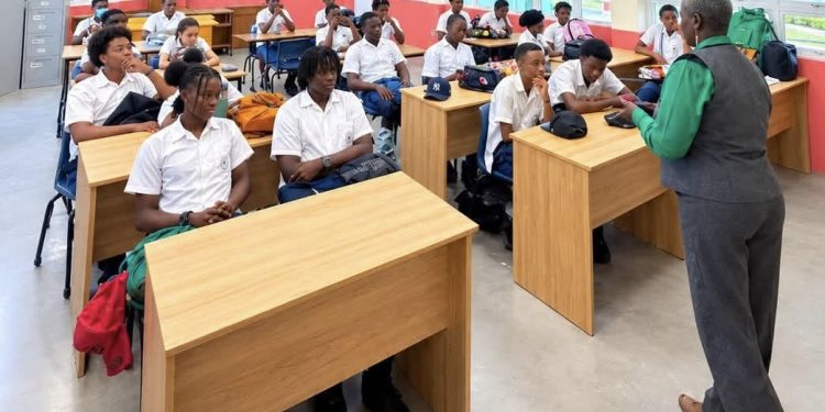 solid waste authority launches - Solid Waste Authority Launches Green Sch