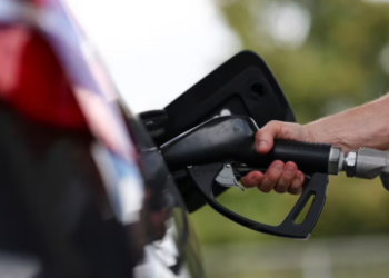 global oil hits 107 - Global oil hits $107 per barrel and bond